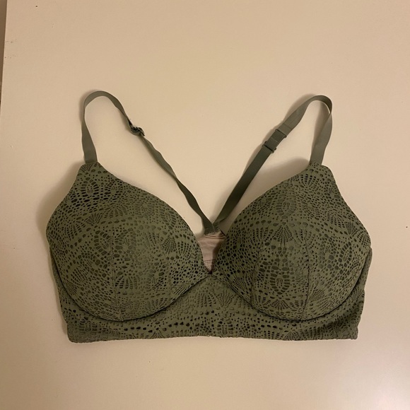 36DD Victoria Secret Bra